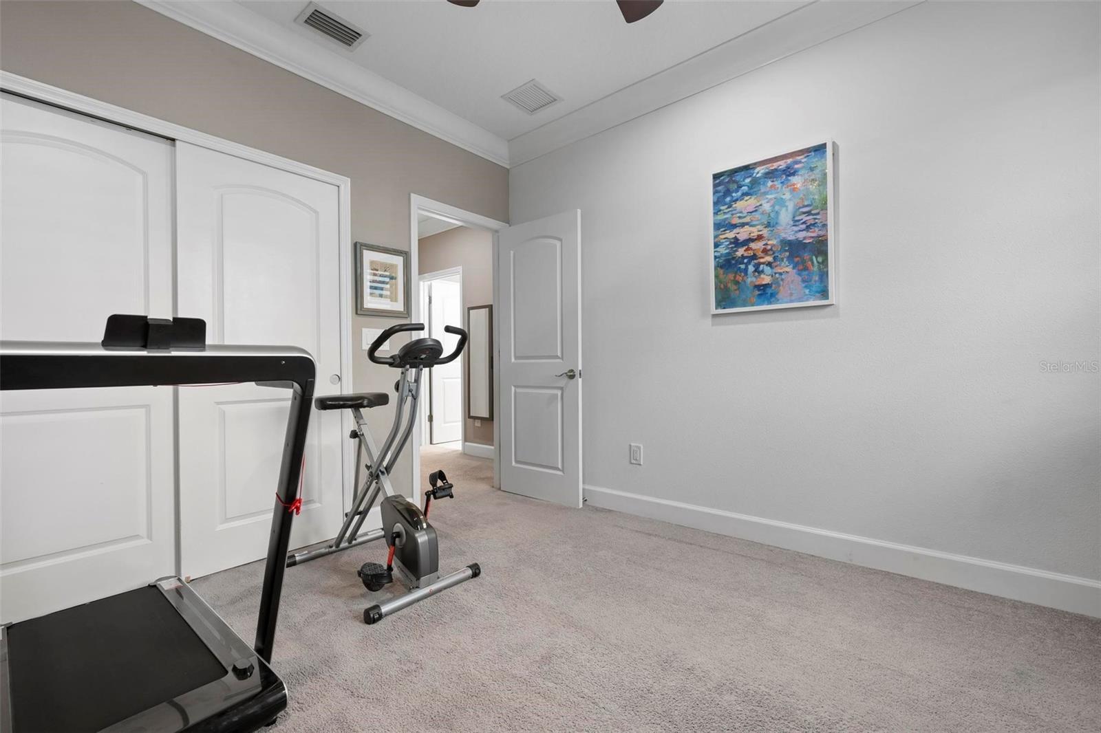 Image 47 of 63 For 7020 Island Queen Court
