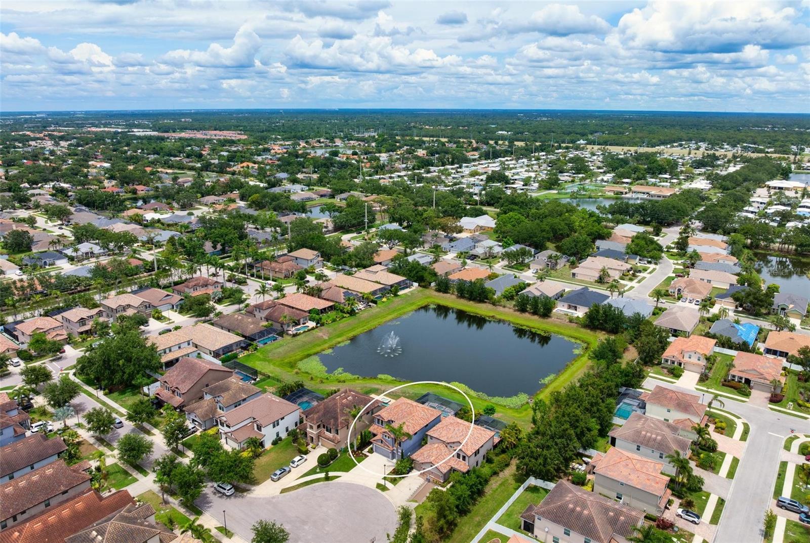 Image 59 of 63 For 7020 Island Queen Court