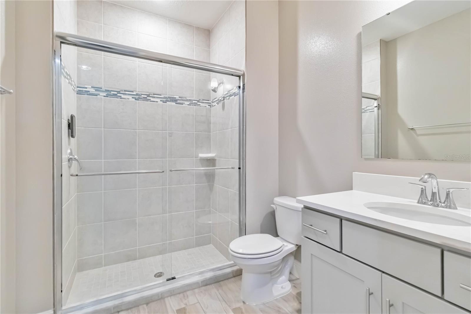Image 17 of 61 For 14914 15th Street E