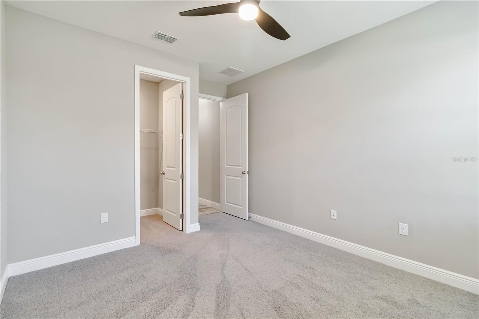 Image 19 of 61 For 14914 15th Street E