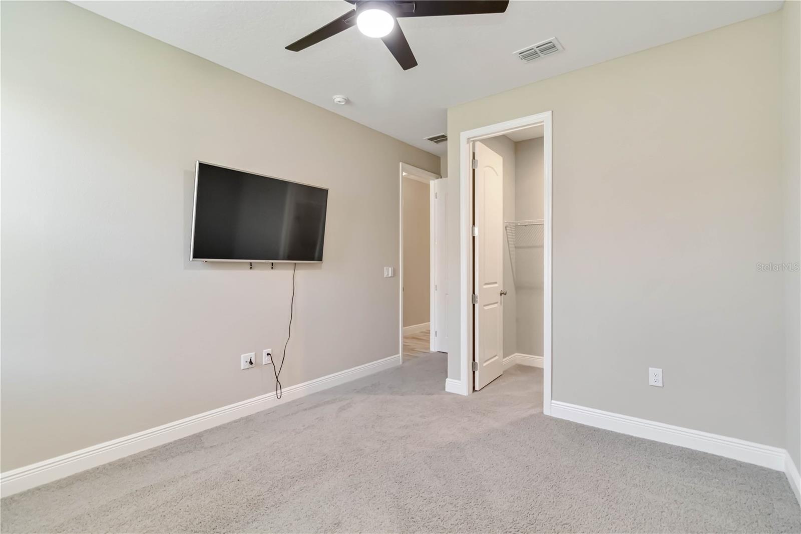 Image 29 of 61 For 14914 15th Street E
