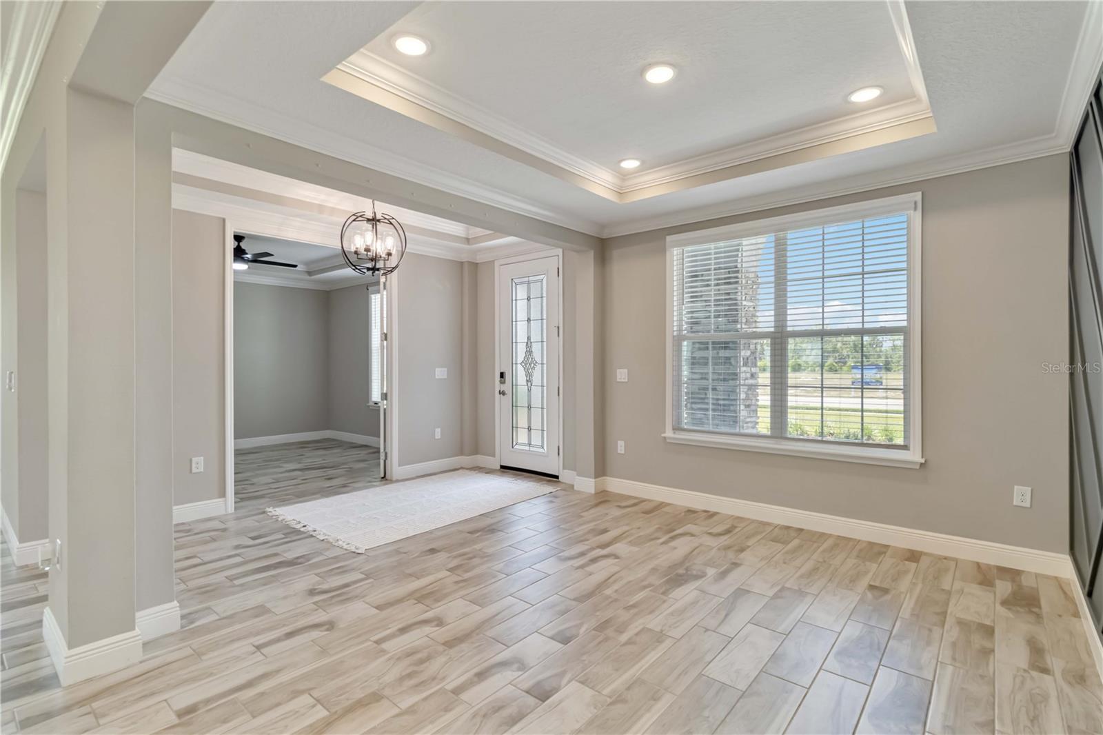 Image 7 of 61 For 14914 15th Street E