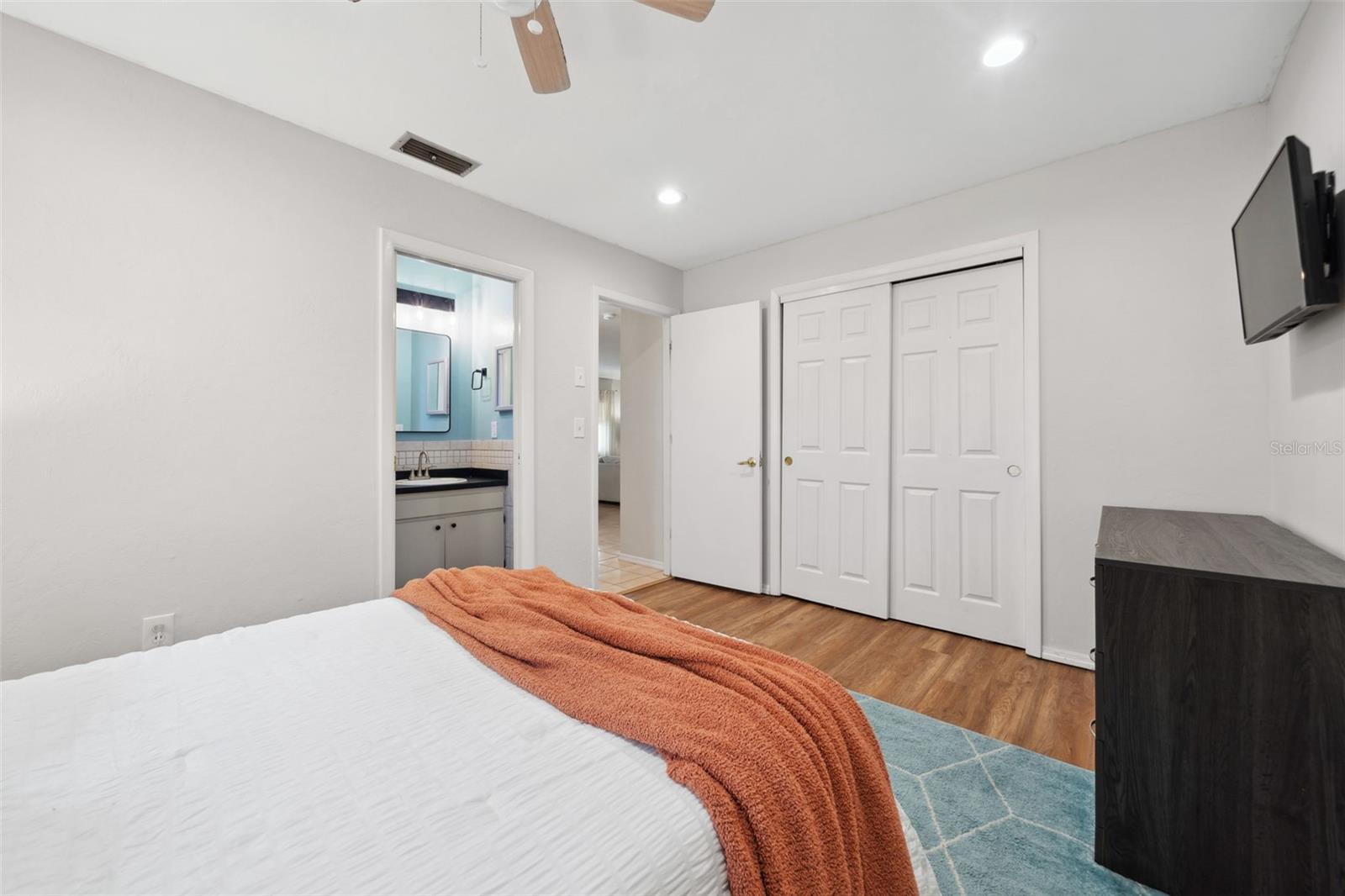 Image 41 of 56 For 4407 Parnell Drive