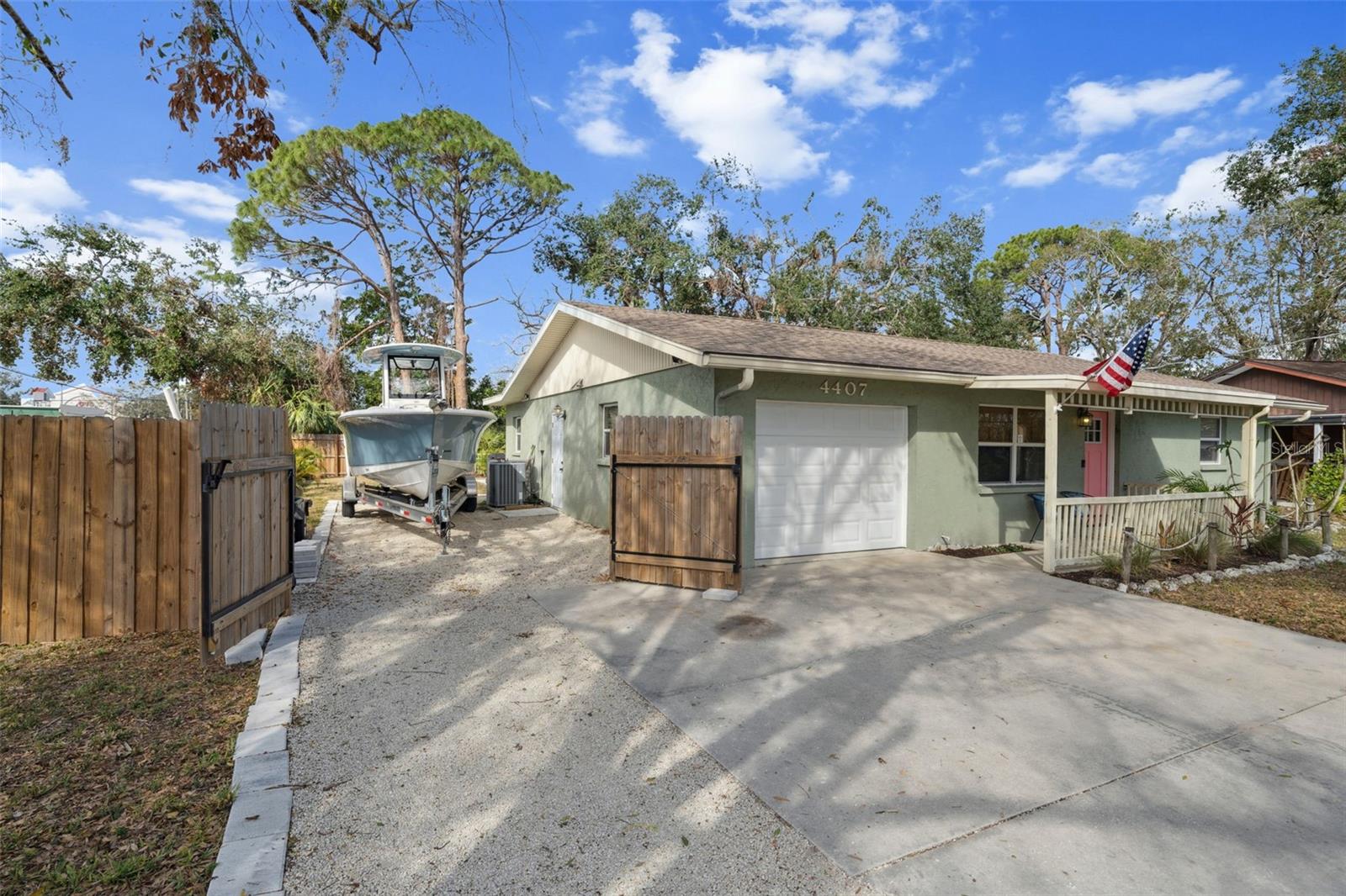 Image 6 of 56 For 4407 Parnell Drive