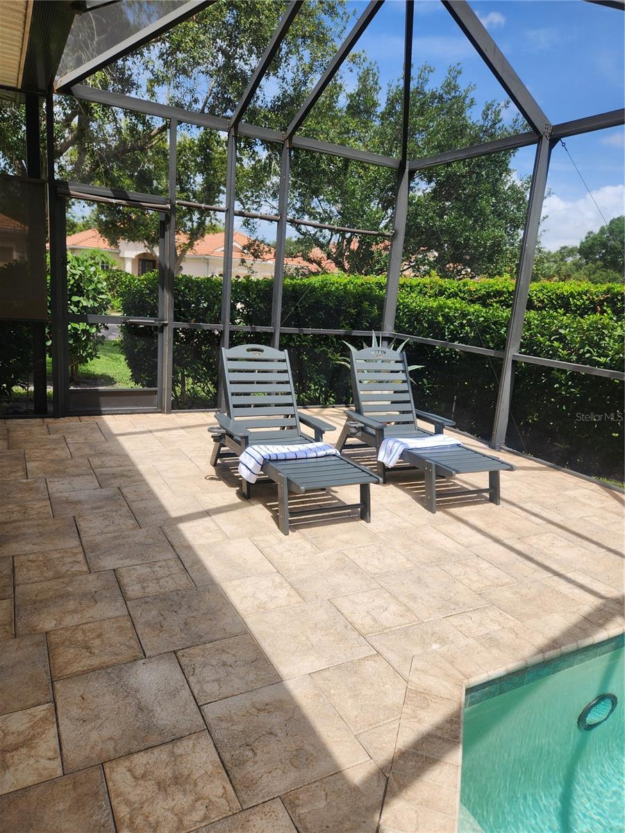 Image 33 of 40 For 6496 Rookery Circle