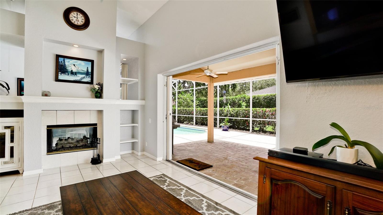 Image 15 of 51 For 9102 12th Avenue Nw