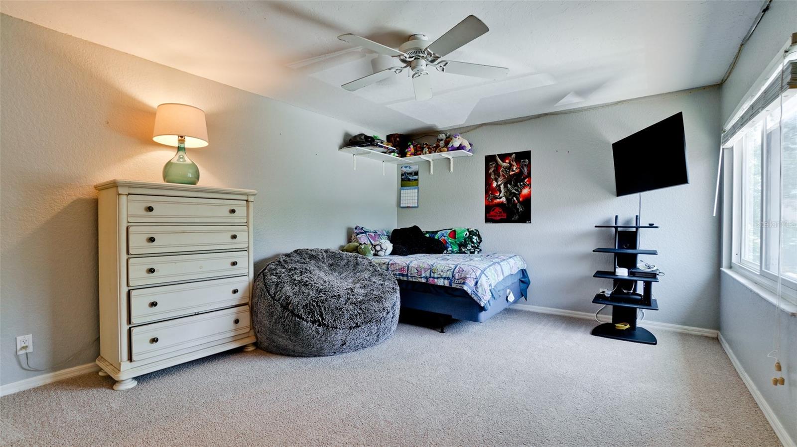 Image 30 of 51 For 9102 12th Avenue Nw