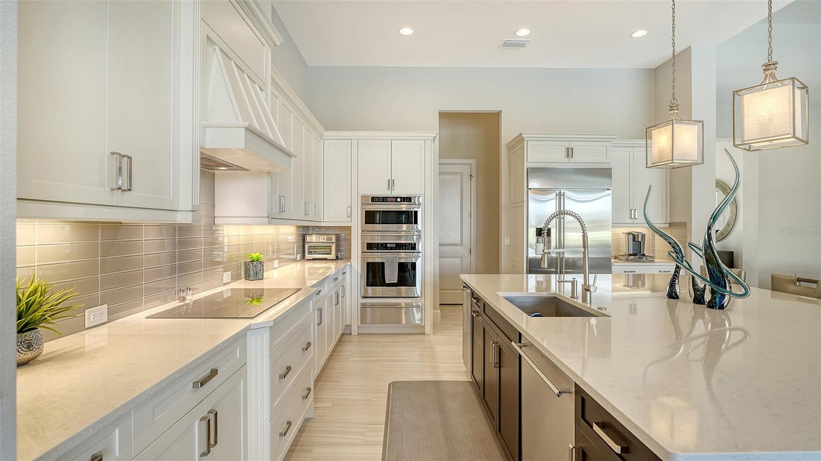 Image 18 of 100 For 4914 Benito Court