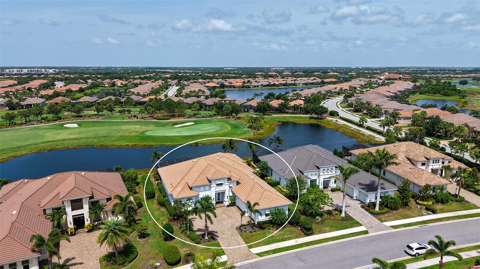Image 3 of 100 For 4914 Benito Court