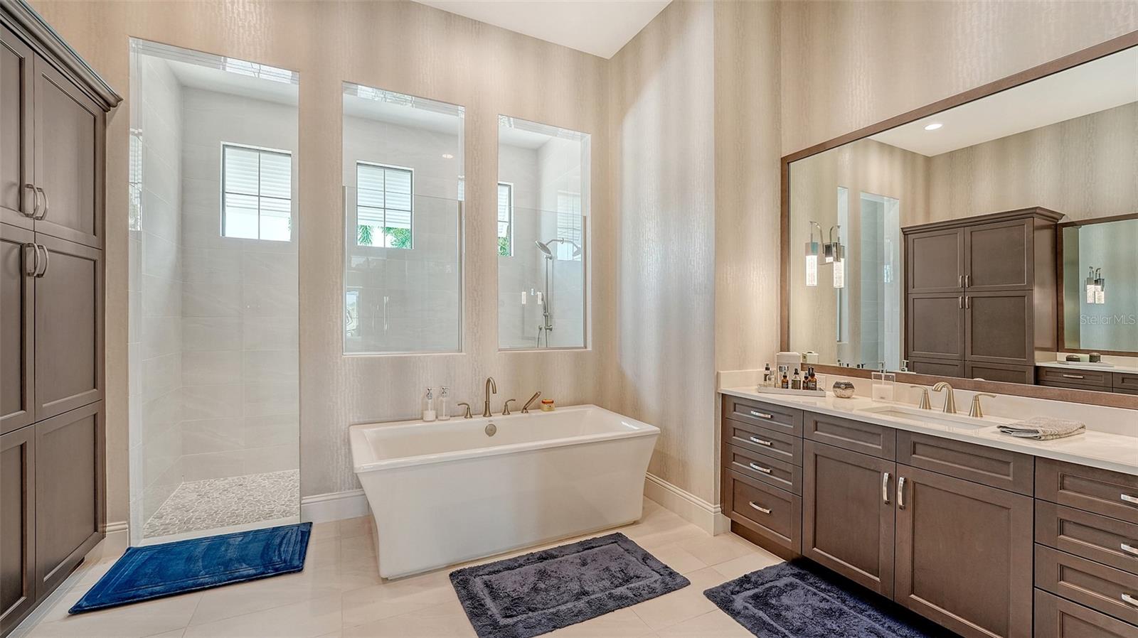 Image 30 of 100 For 4914 Benito Court