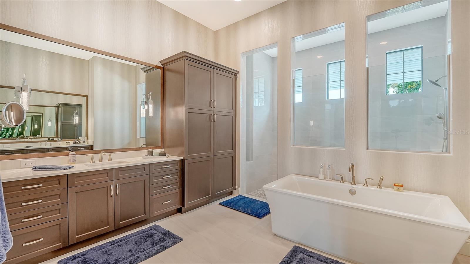 Image 31 of 100 For 4914 Benito Court