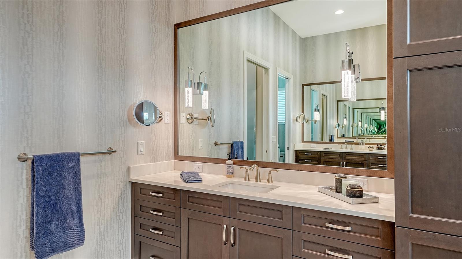 Image 33 of 100 For 4914 Benito Court