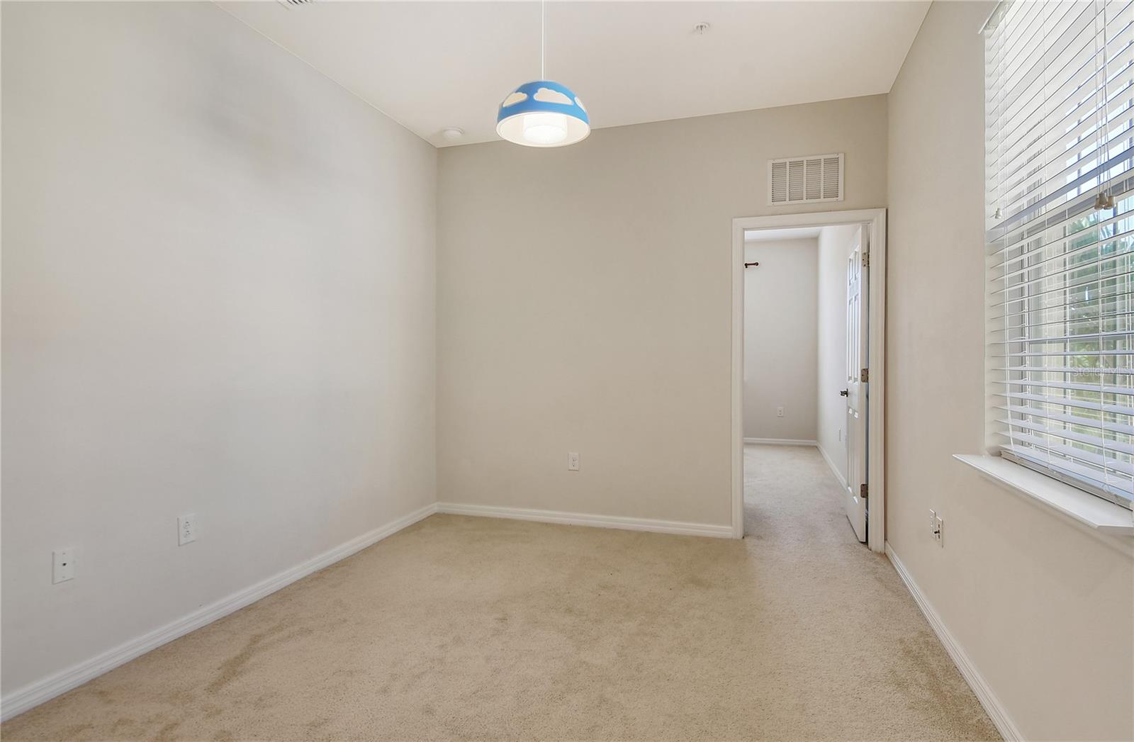 Image 15 of 47 For 5450 Soapstone Place 9-103