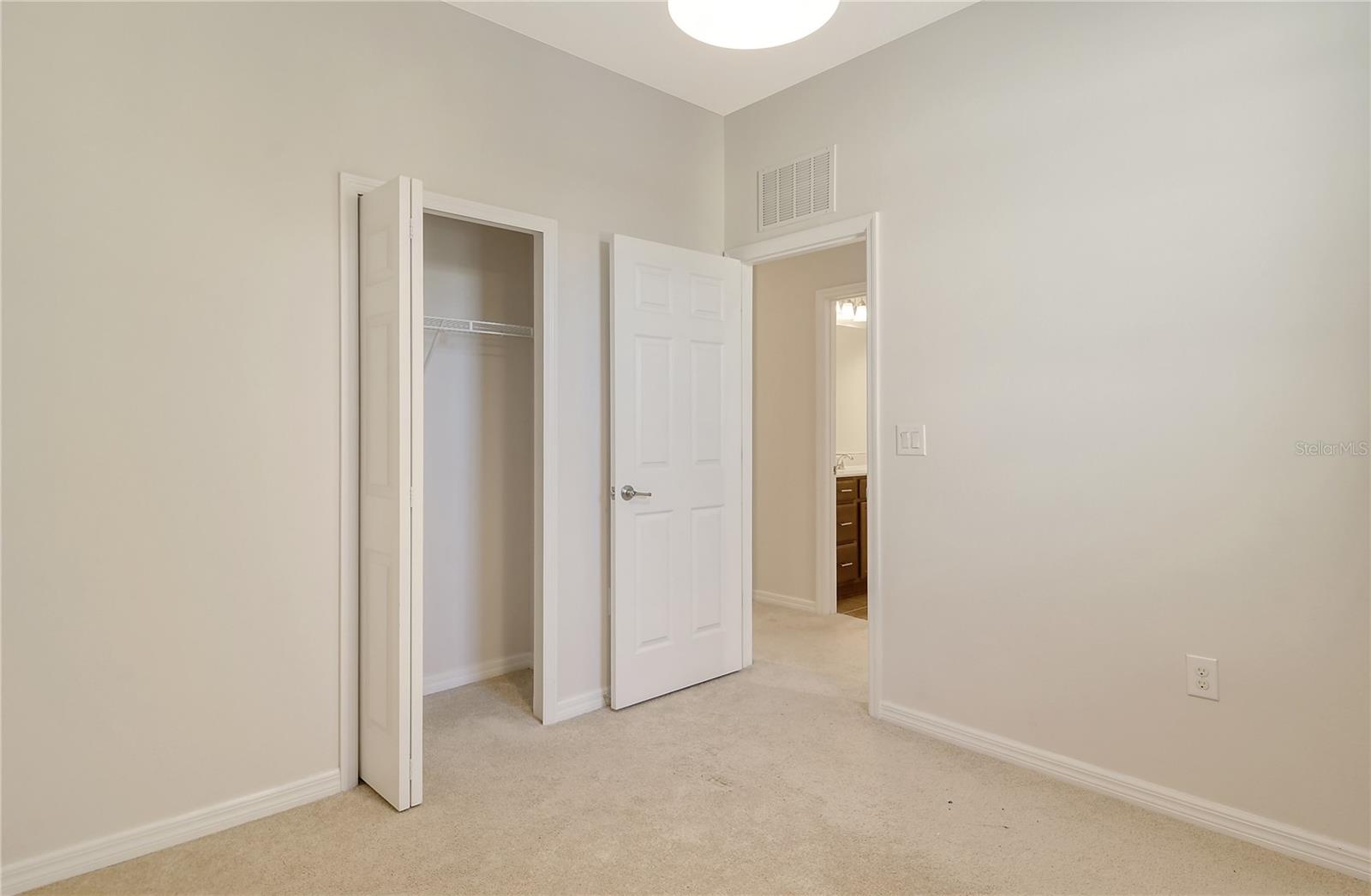 Image 18 of 47 For 5450 Soapstone Place 9-103