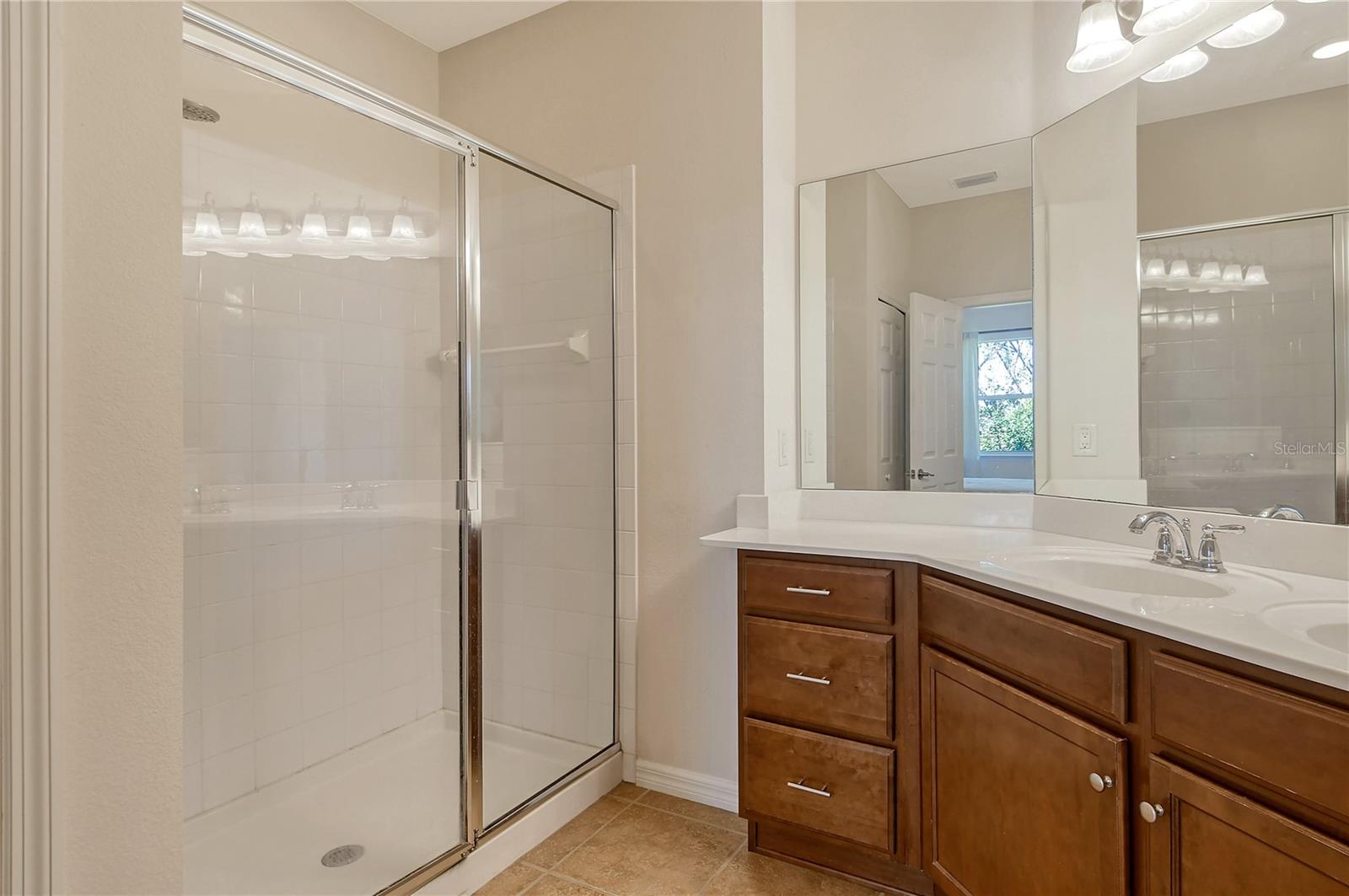 Image 20 of 47 For 5450 Soapstone Place 9-103
