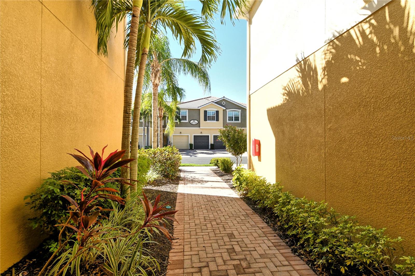 Image 34 of 47 For 5450 Soapstone Place 9-103