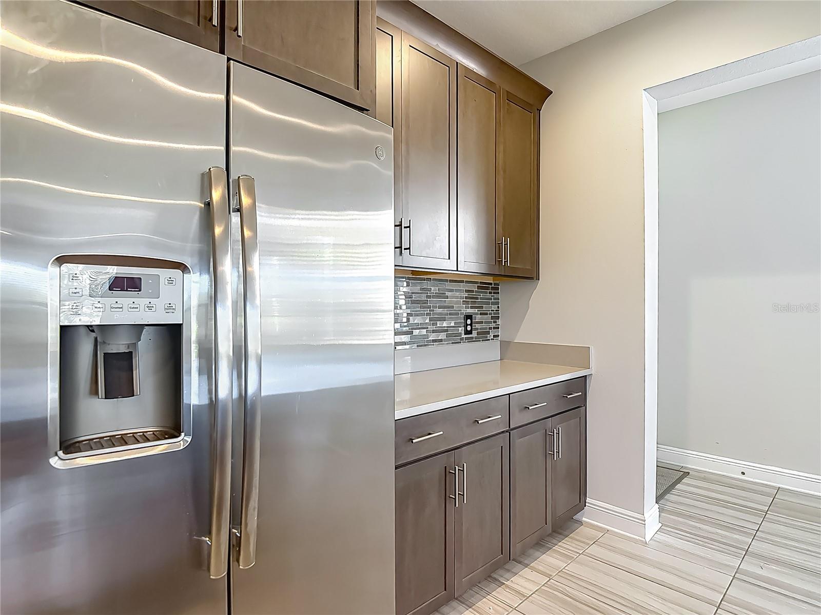Listing photo id 12 for 30073 Southwell Lane