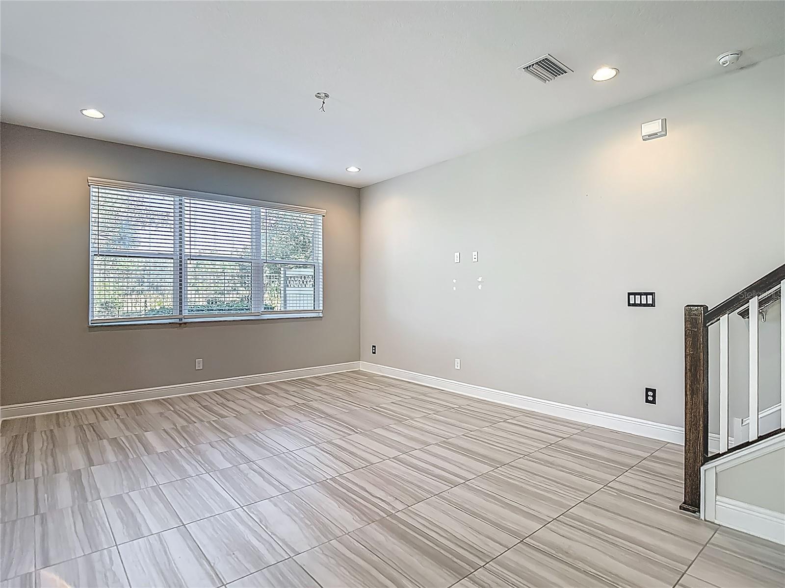 Listing photo id 21 for 30073 Southwell Lane