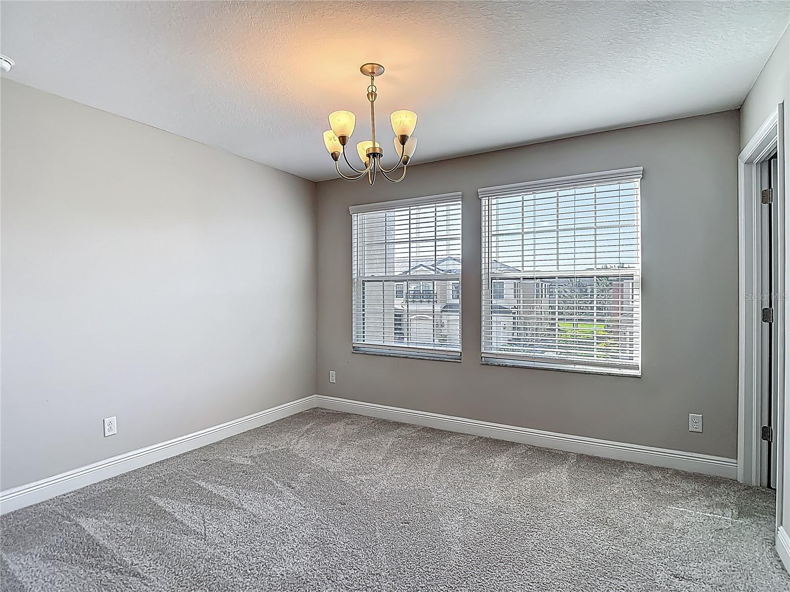 Listing photo id 39 for 30073 Southwell Lane