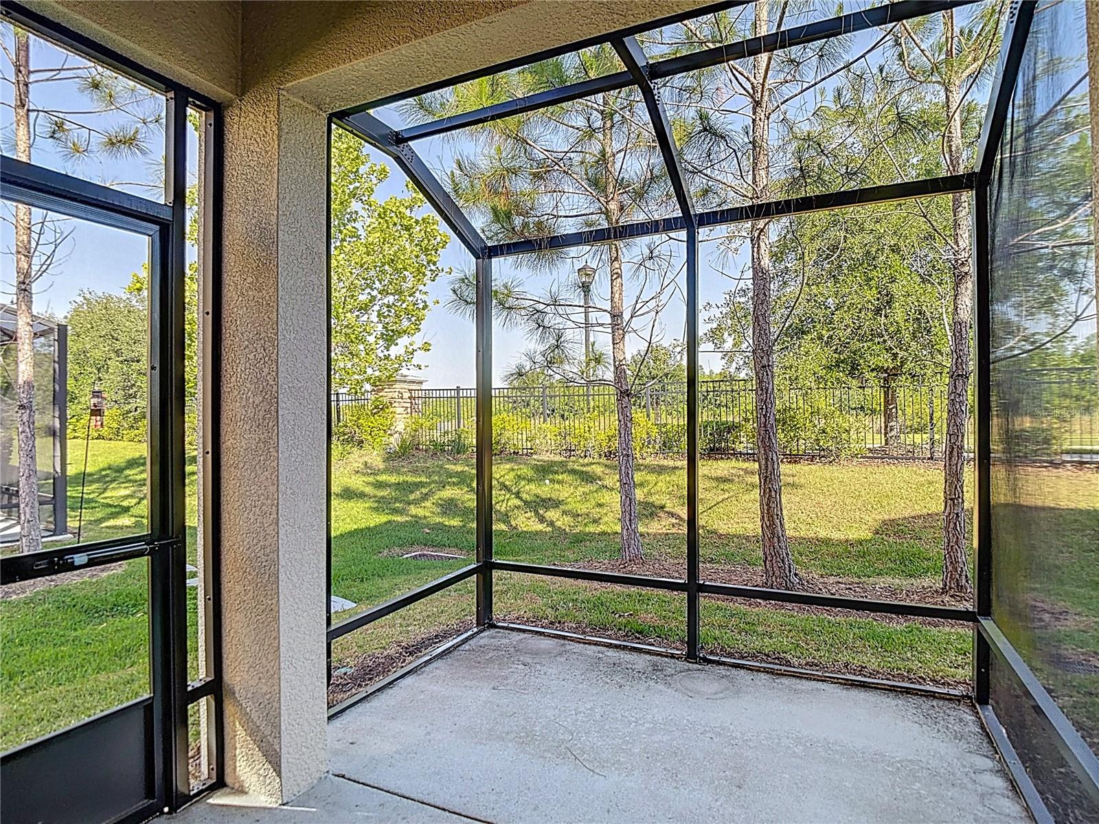 Listing photo id 51 for 30073 Southwell Lane