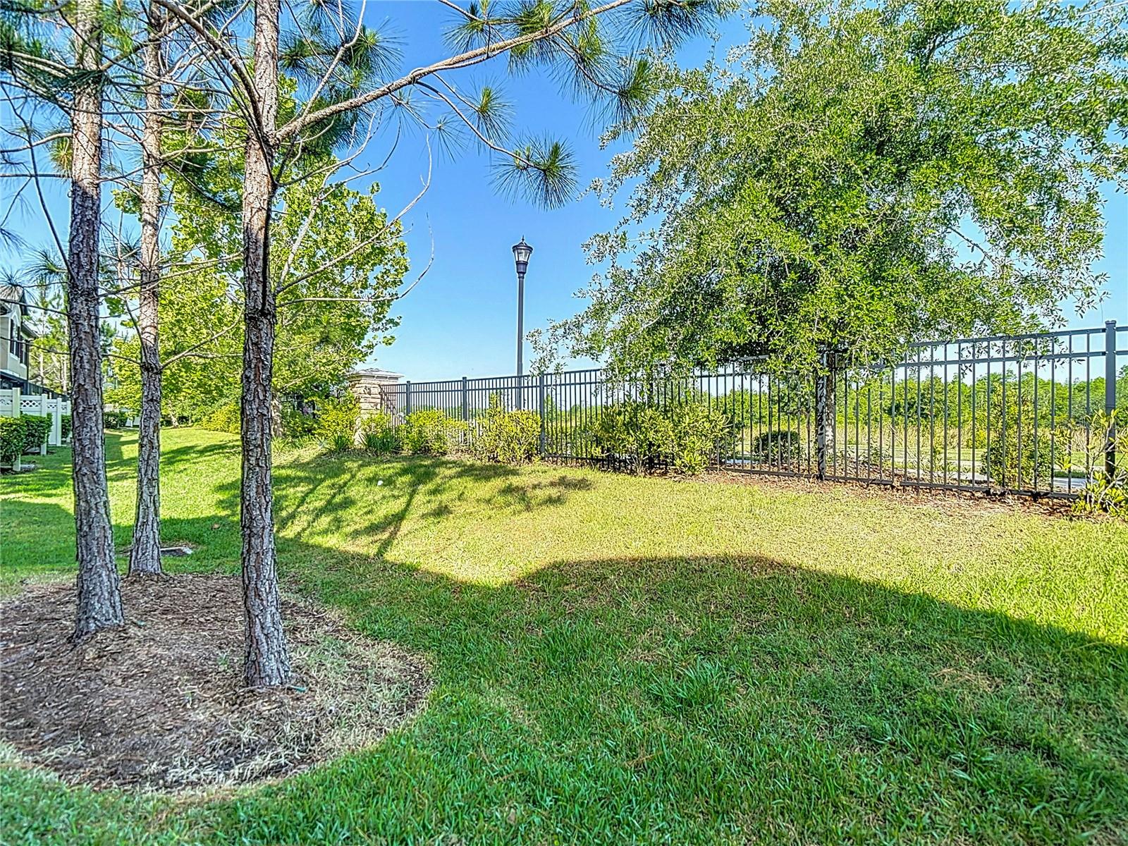 Listing photo id 57 for 30073 Southwell Lane