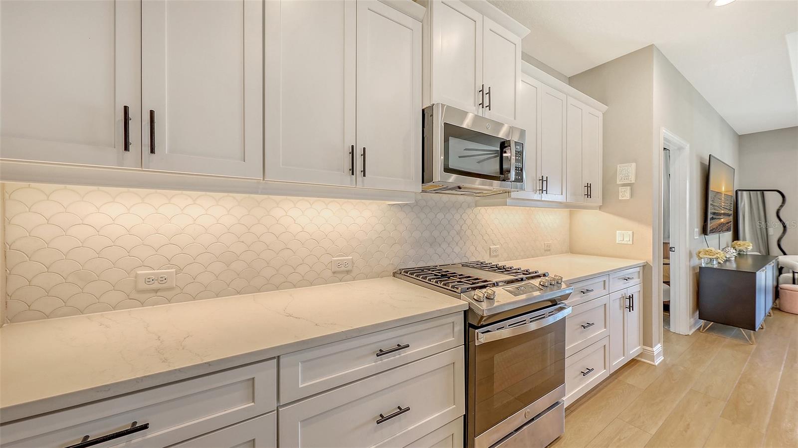 Image 18 of 76 For 12708 Aquamarine Avenue