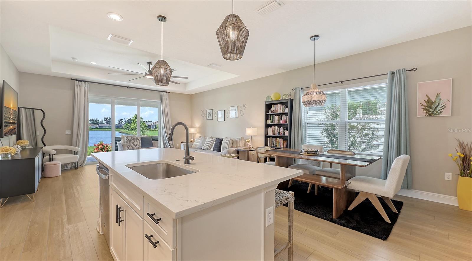 Image 19 of 76 For 12708 Aquamarine Avenue