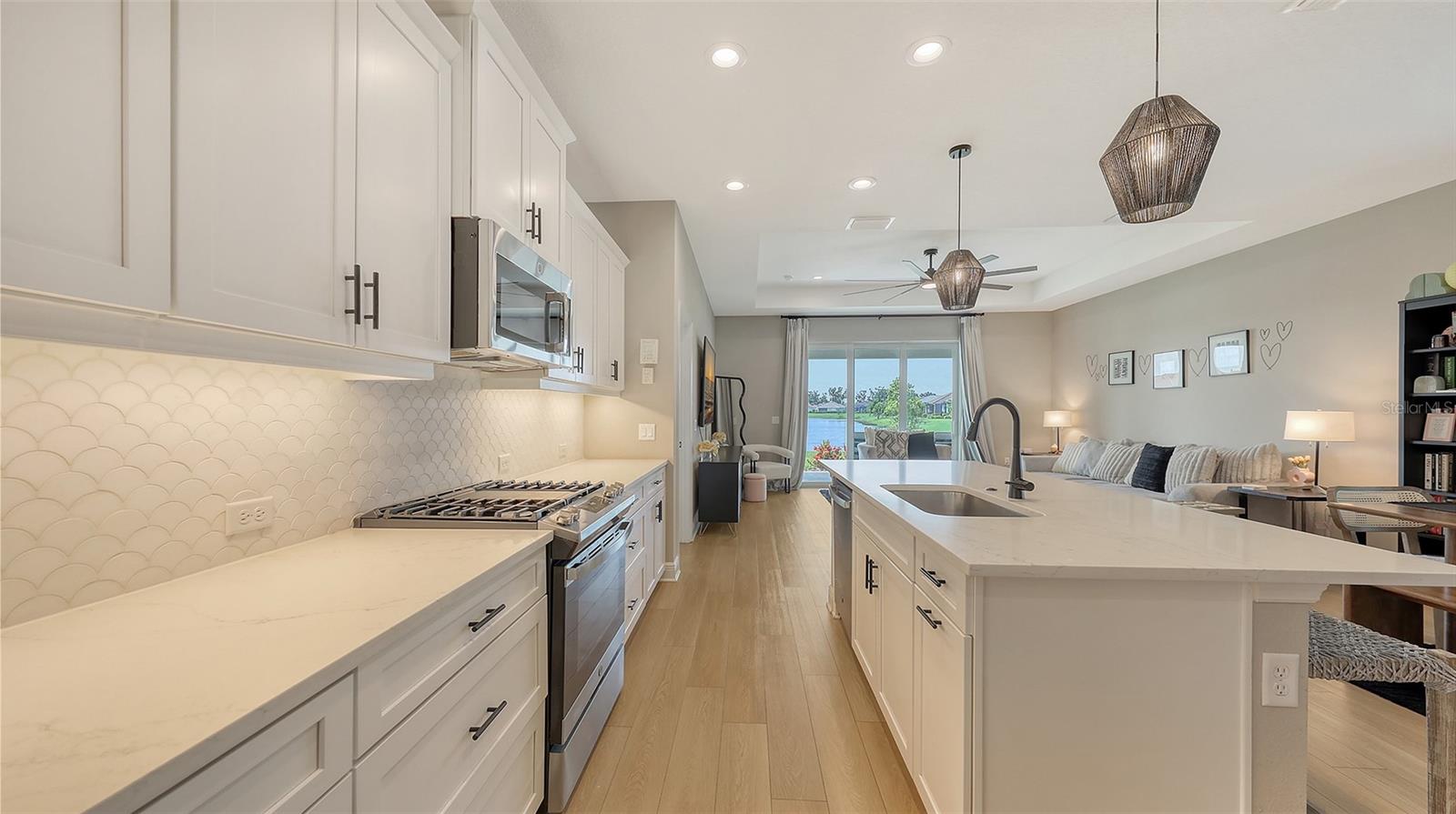 Image 20 of 76 For 12708 Aquamarine Avenue