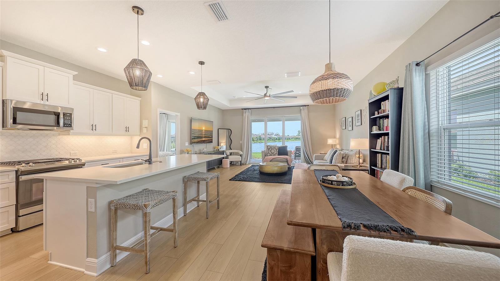 Image 7 of 76 For 12708 Aquamarine Avenue
