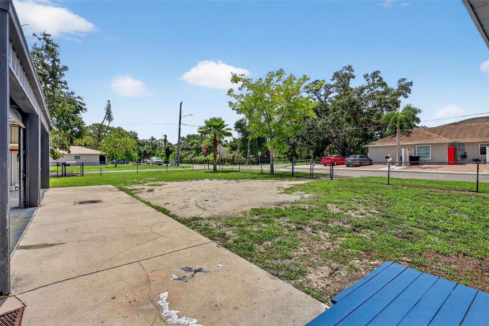 Image 11 of 45 For 3320 19th Street Court E