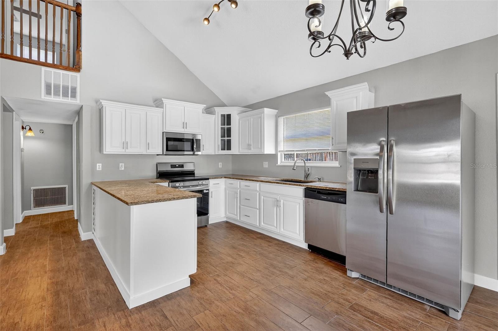 Image 21 of 45 For 3320 19th Street Court E