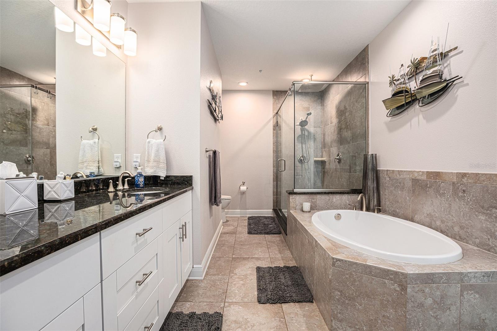 Image 11 of 25 For 3430 77th Street W 101
