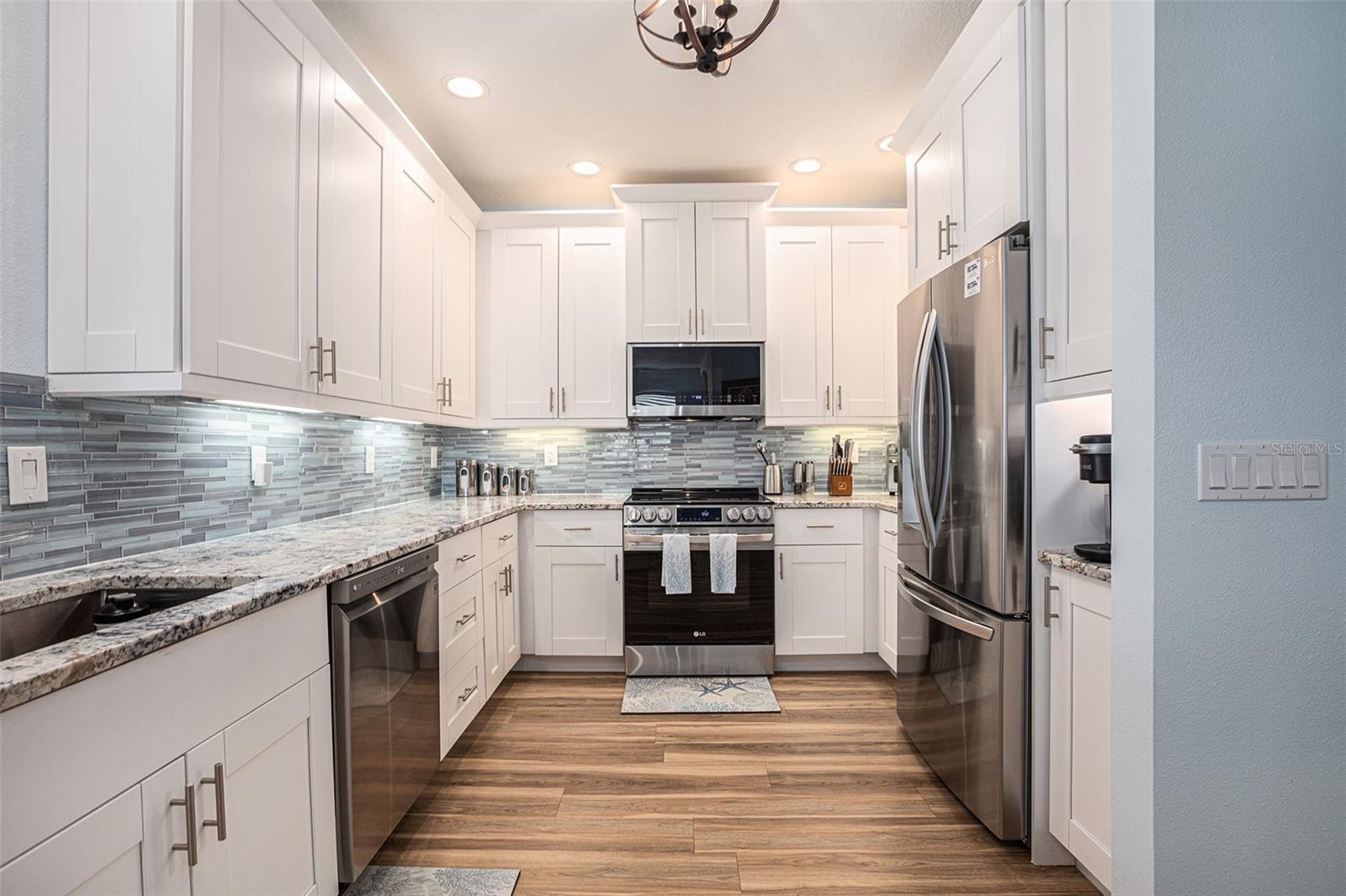 Image 3 of 25 For 3430 77th Street W 101