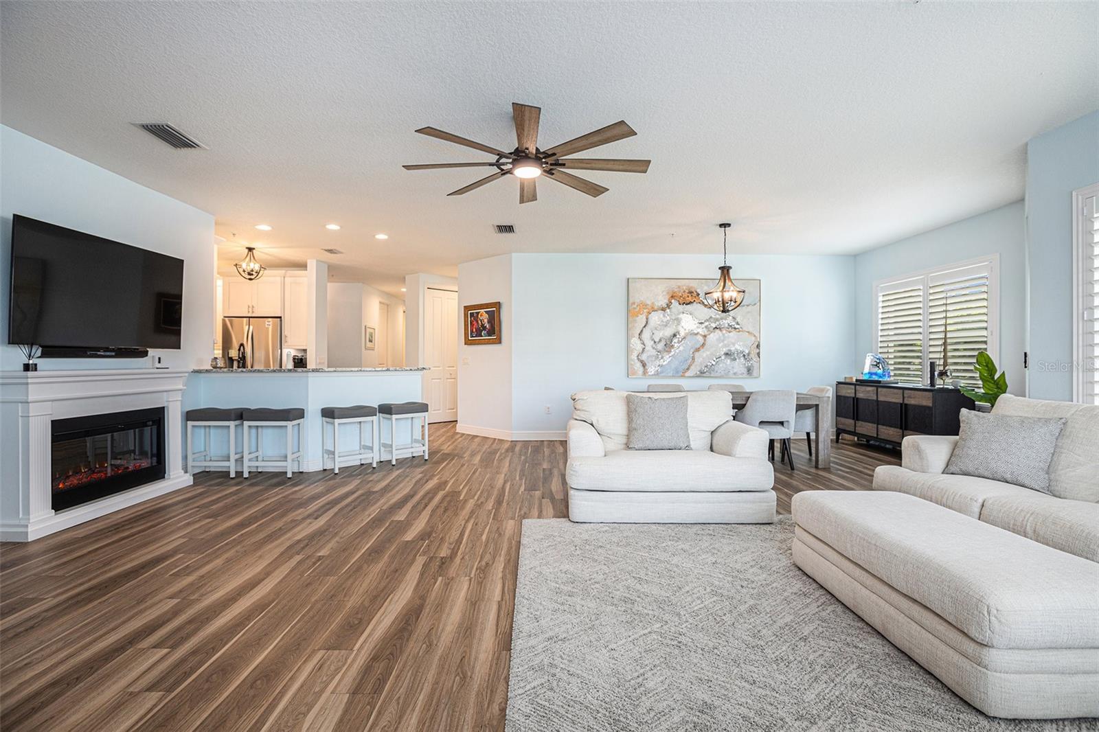 Image 7 of 25 For 3430 77th Street W 101