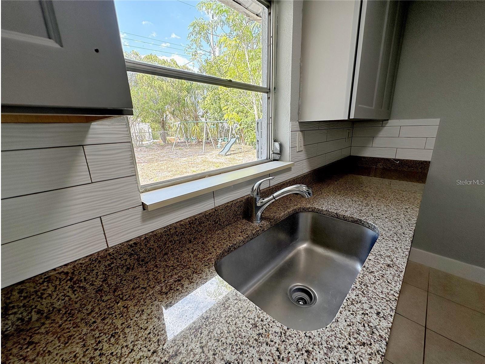 Image 11 of 24 For 2404 Florida Boulevard