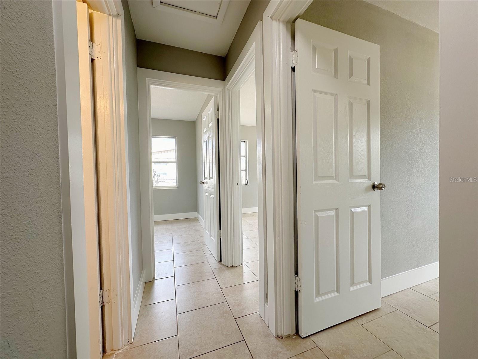 Image 12 of 24 For 2404 Florida Boulevard