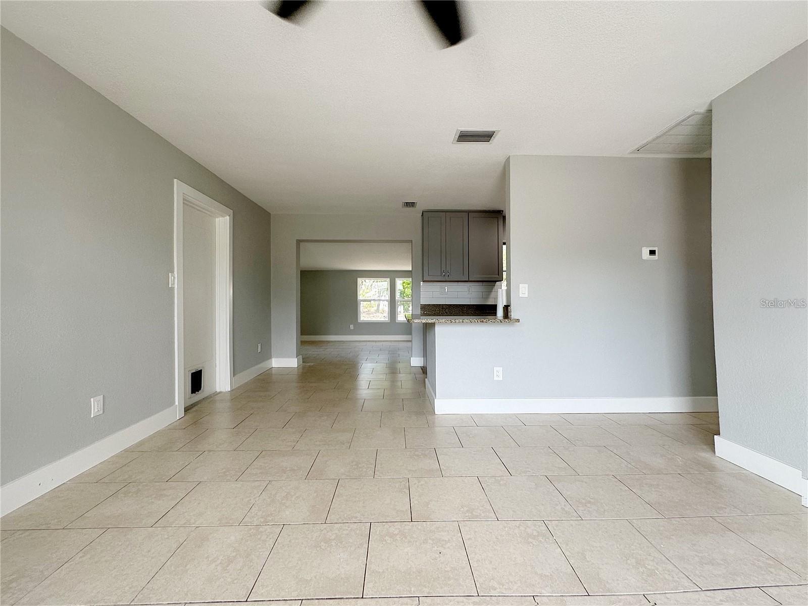 Image 3 of 24 For 2404 Florida Boulevard