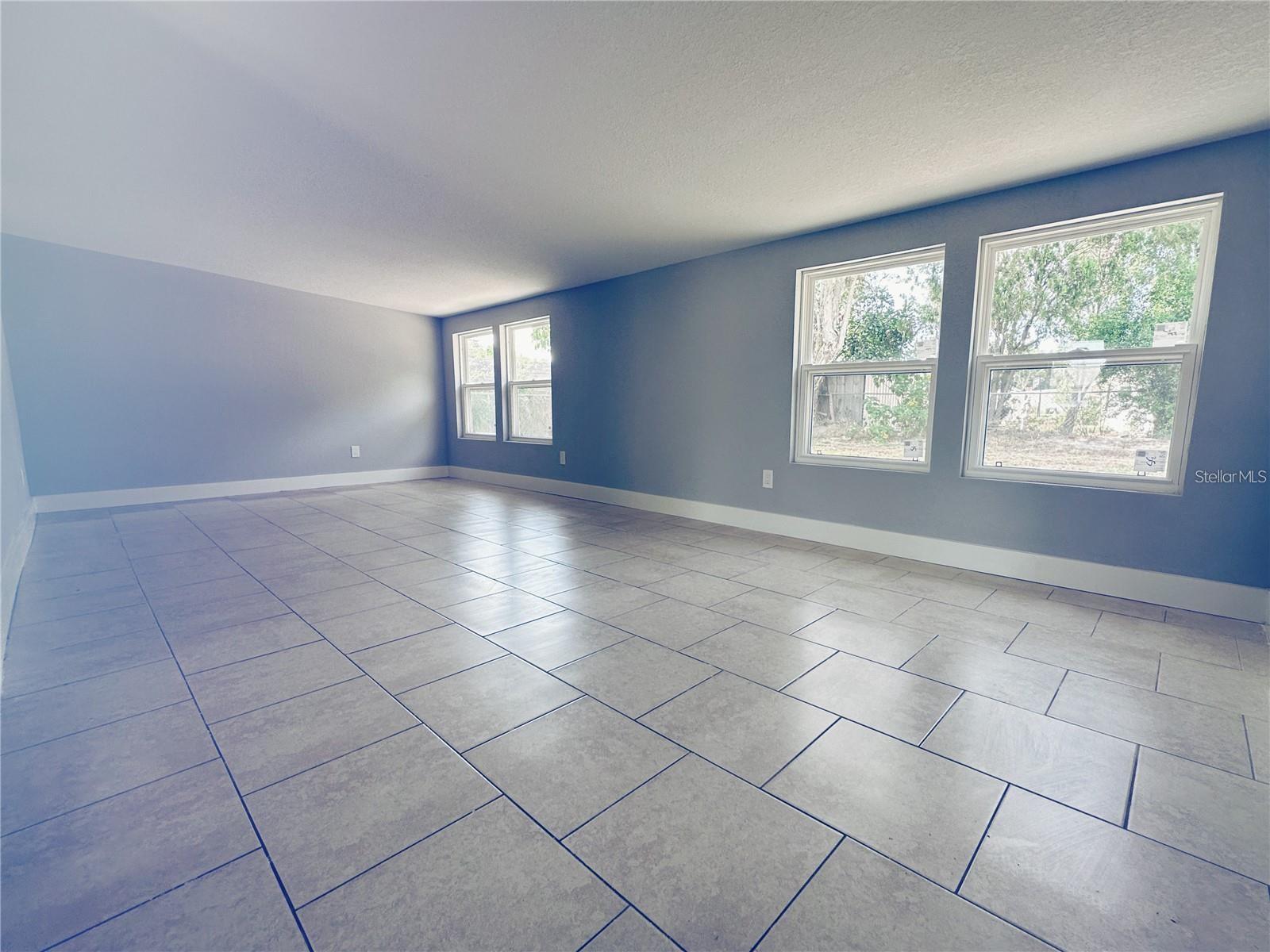 Image 9 of 24 For 2404 Florida Boulevard