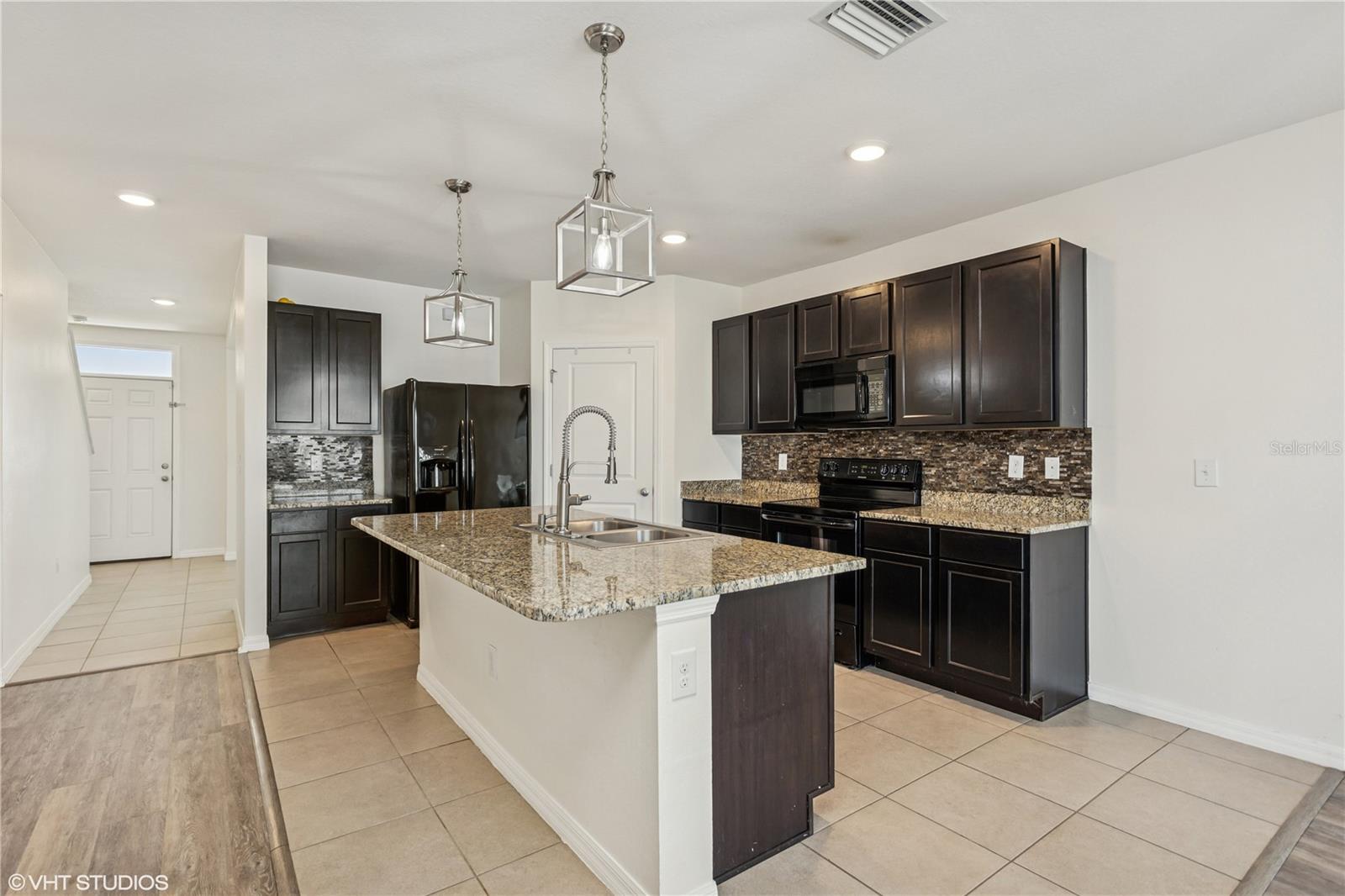 Image 12 of 45 For 4005 Willow Branch Place