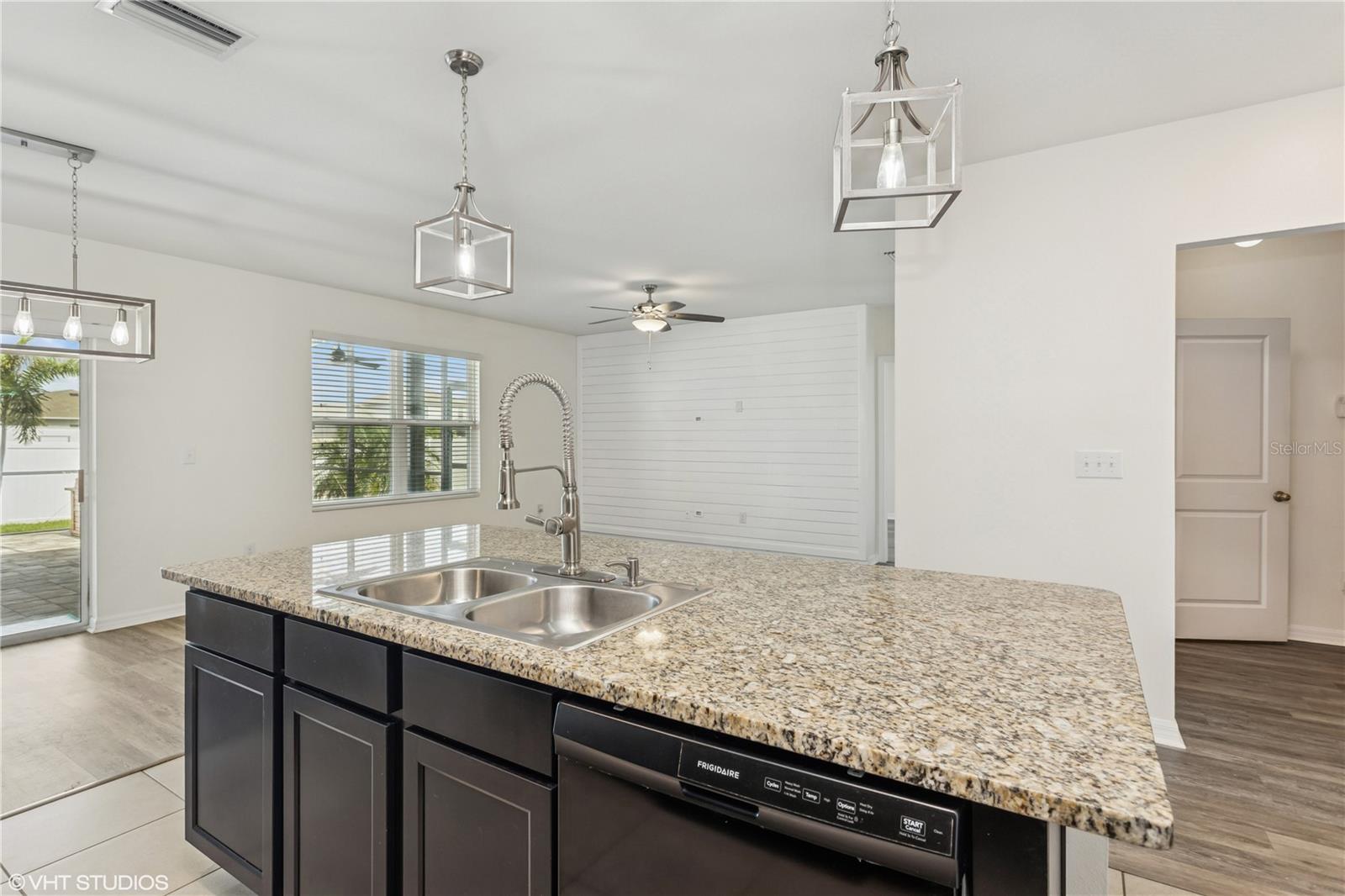Image 16 of 45 For 4005 Willow Branch Place