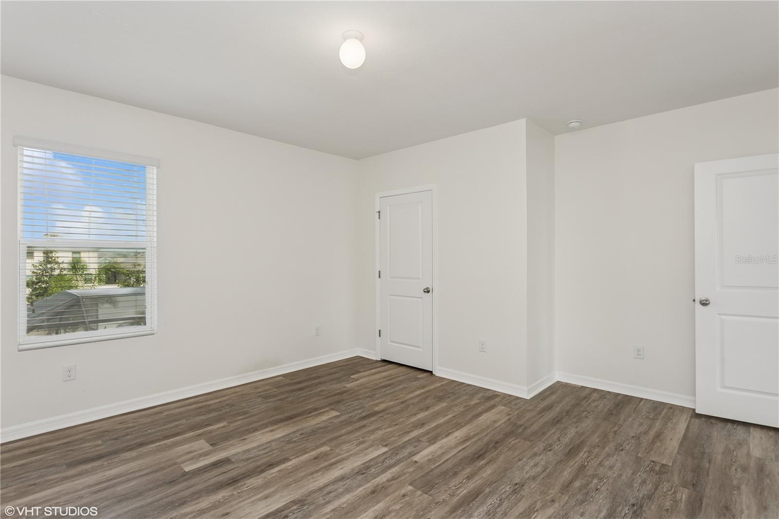 Image 21 of 45 For 4005 Willow Branch Place