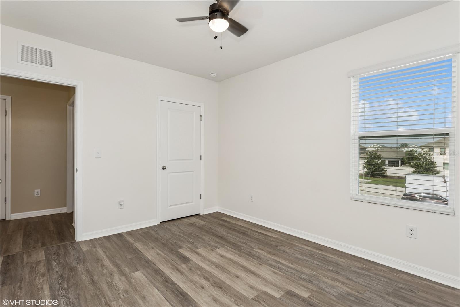 Image 26 of 45 For 4005 Willow Branch Place