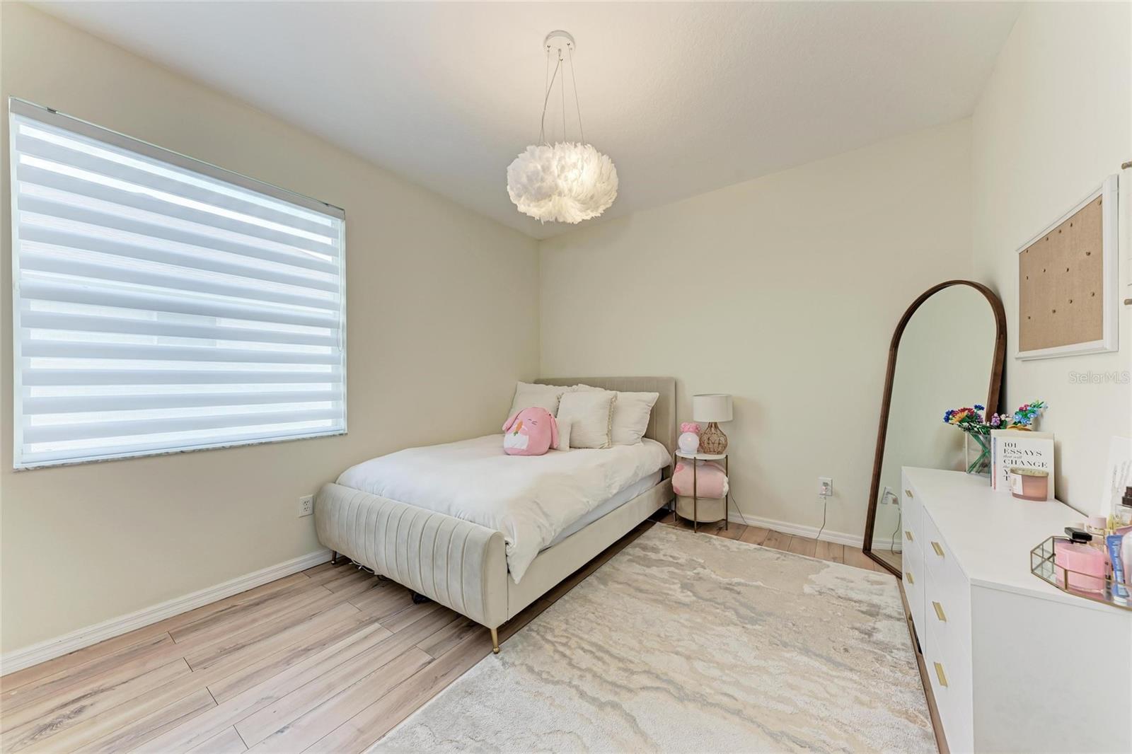 Image 33 of 40 For 7327 38th Court East