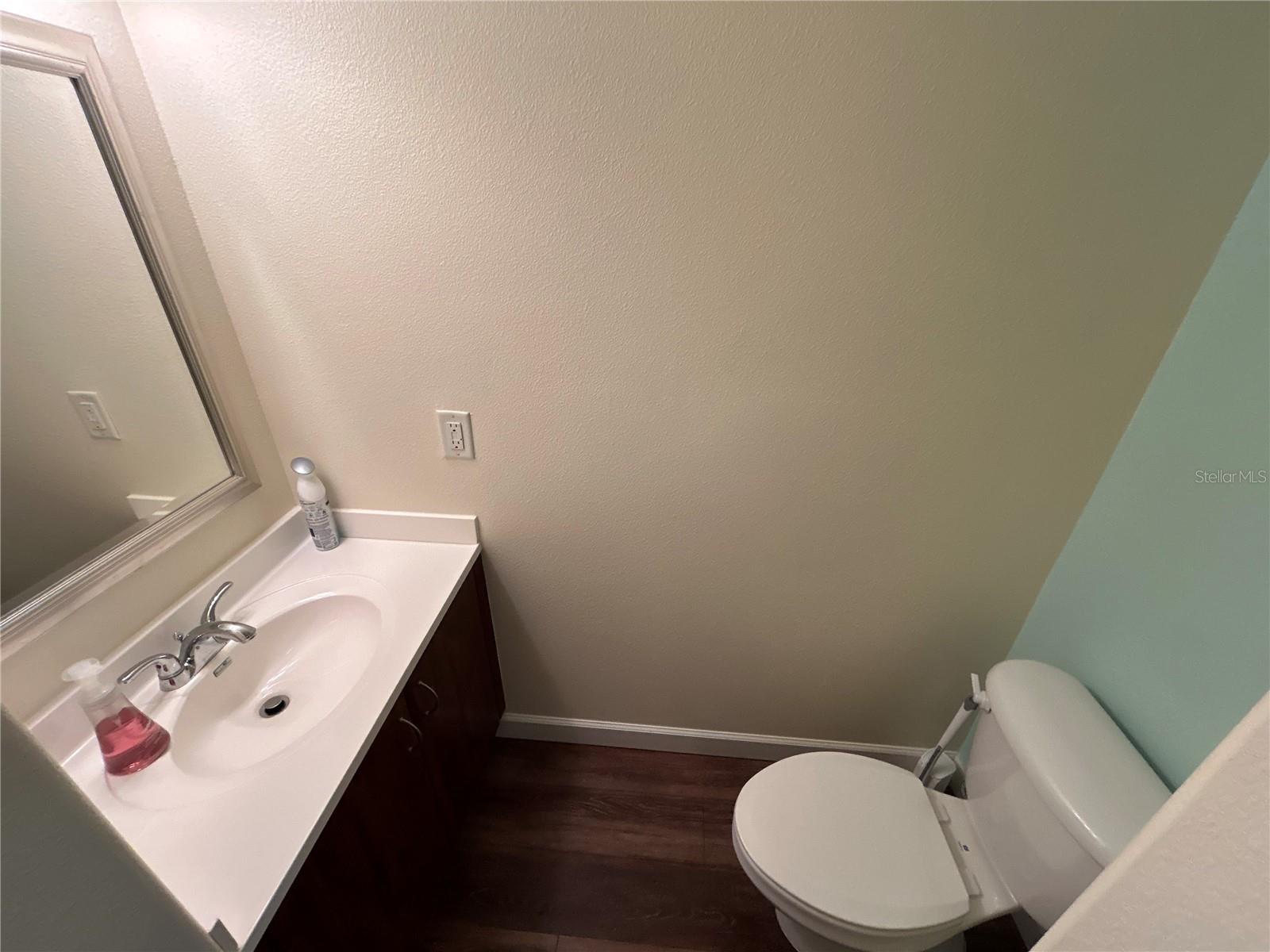 Image 6 of 14 For 4912 25th Street W 102