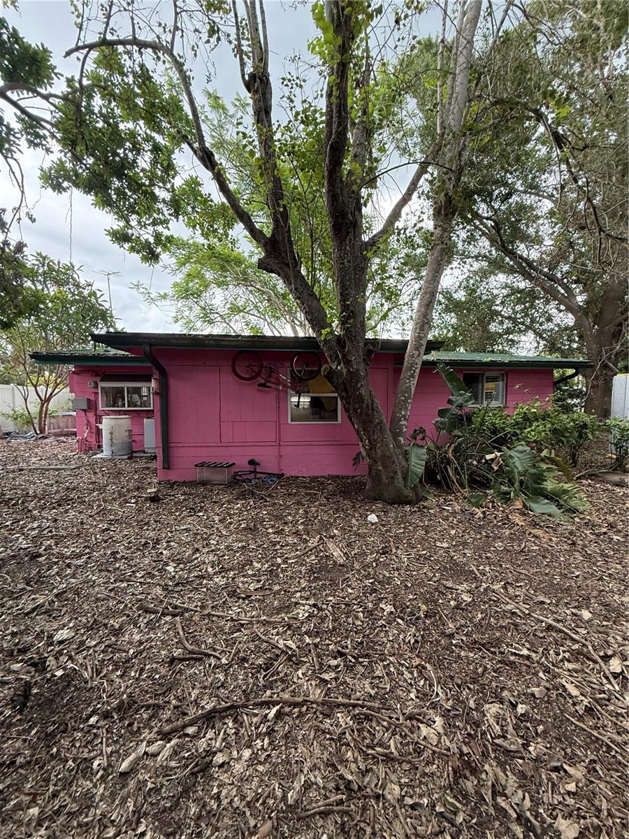Image 13 of 13 For 5011 Elfrida Avenue