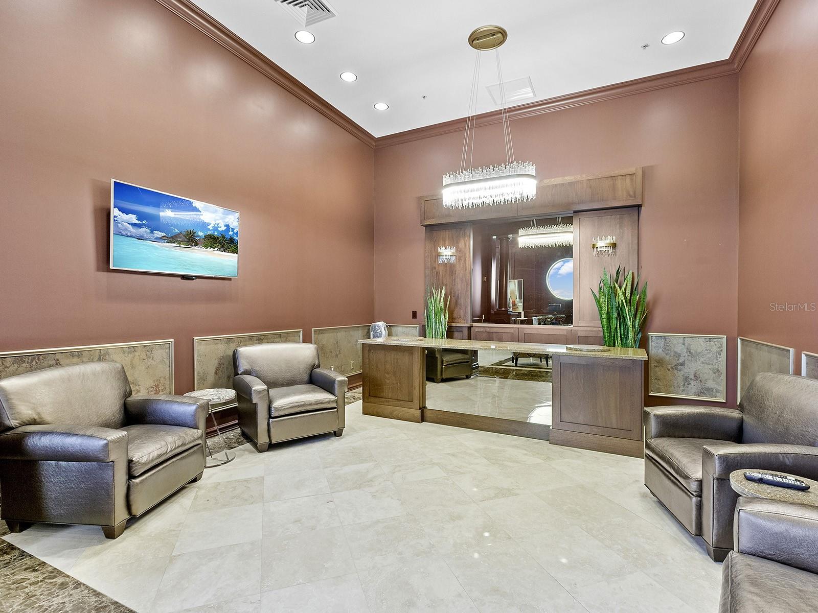 Image 42 of 47 For 1233 Gulfstream Avenue 401