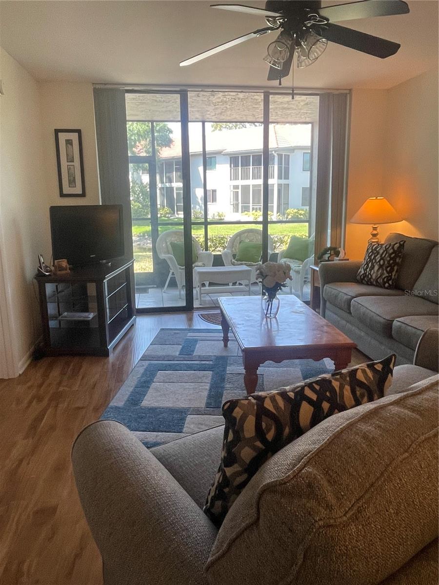 Image 2 of 31 For 4520 47th Avenue W 103