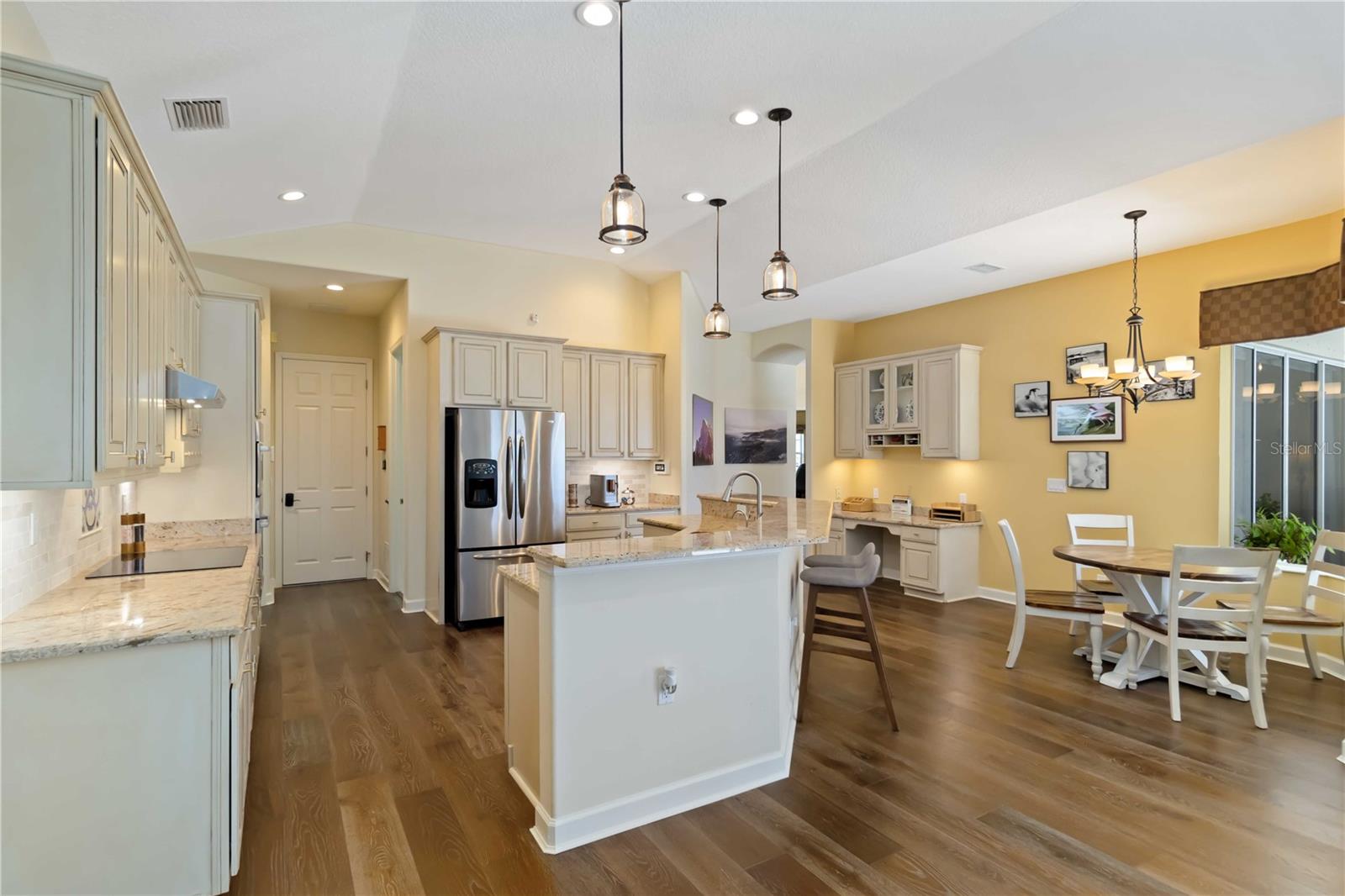 Image 11 of 30 For 4958 Gardiners Bay Circle