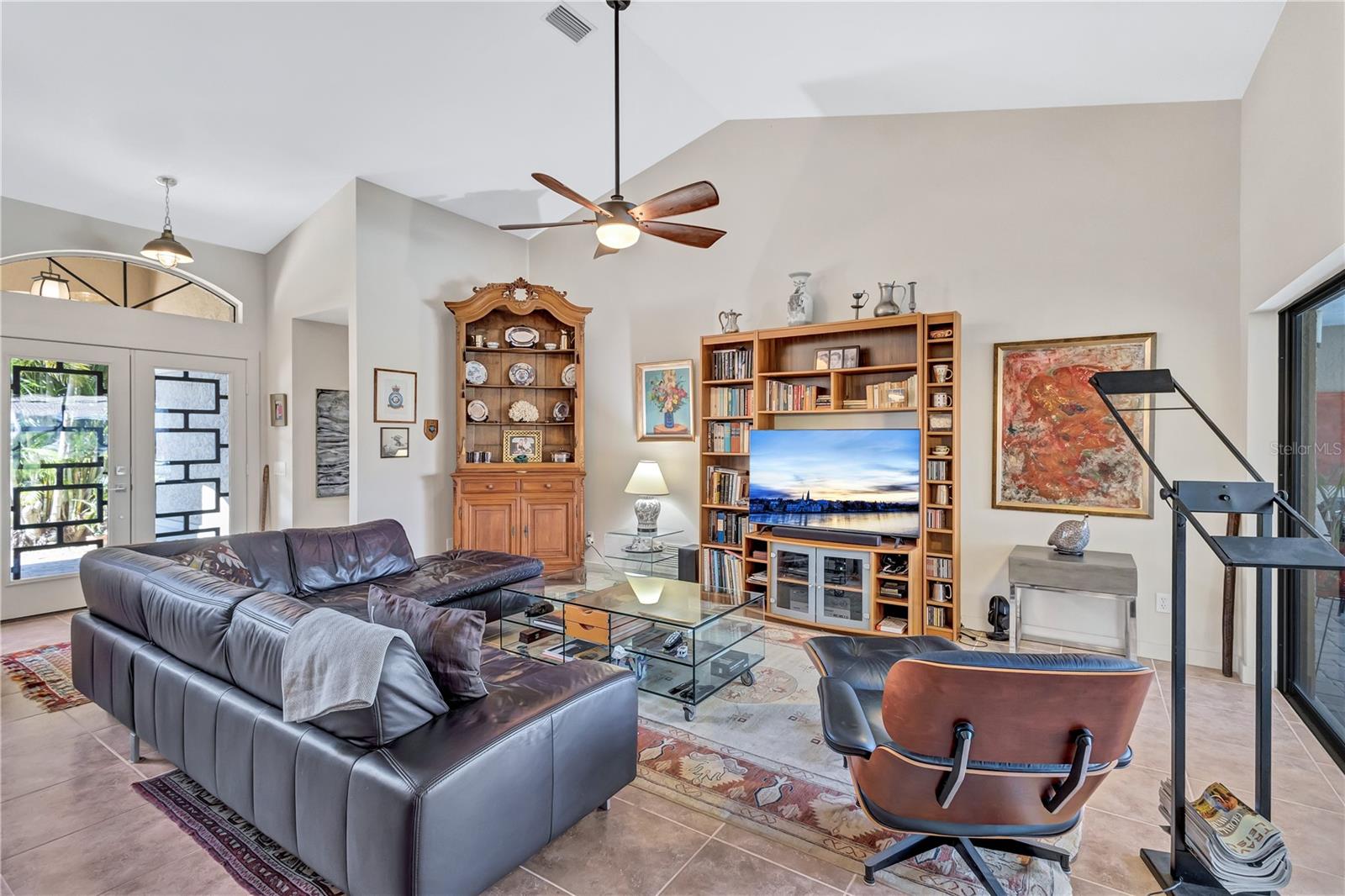 Image 10 of 97 For 105 Inlets Boulevard 105