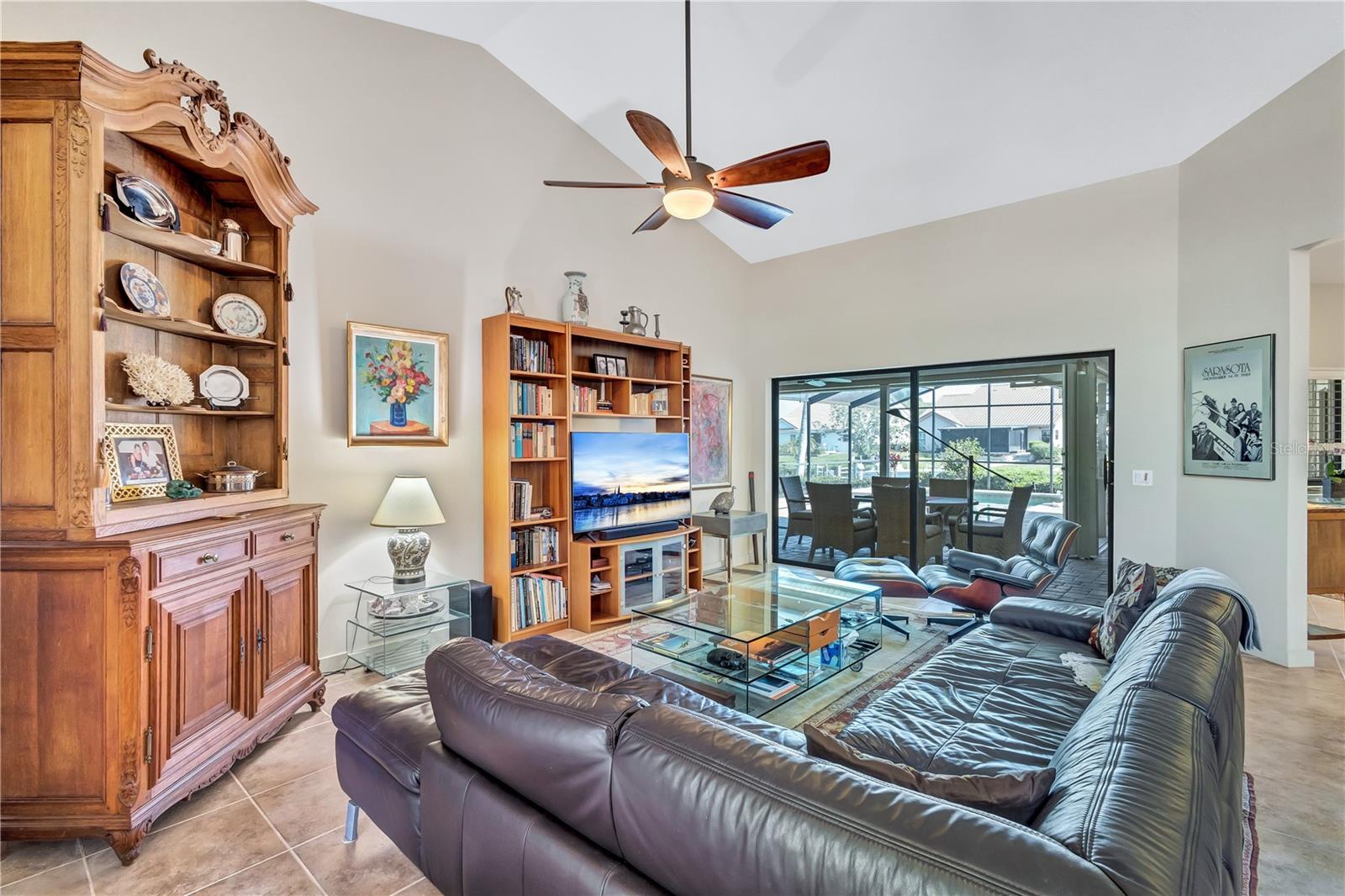 Image 12 of 97 For 105 Inlets Boulevard 105